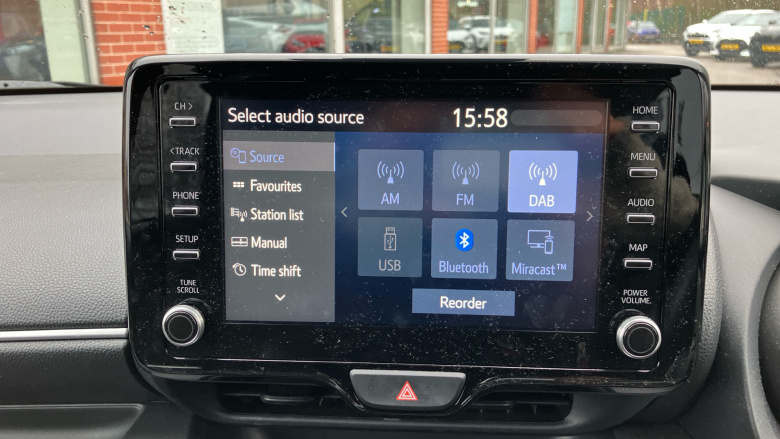 Toyota Yaris 1.5 Hybrid Design 5dr CVT Hybrid Hatchback